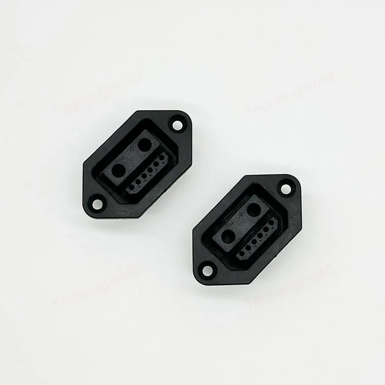 特诚科技LCP精密注塑件实拍 1